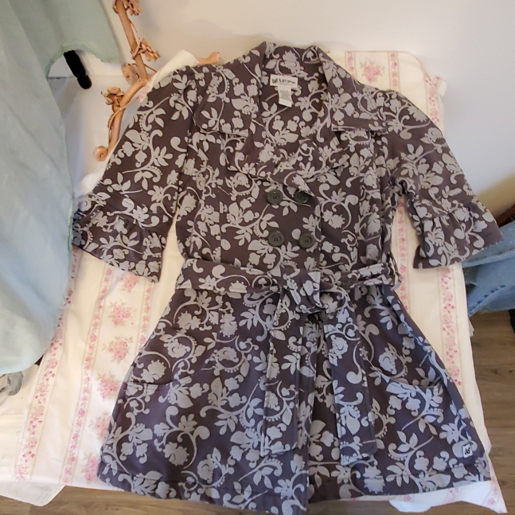 Self Esteem Gray/ Leaf Pattern Jacket